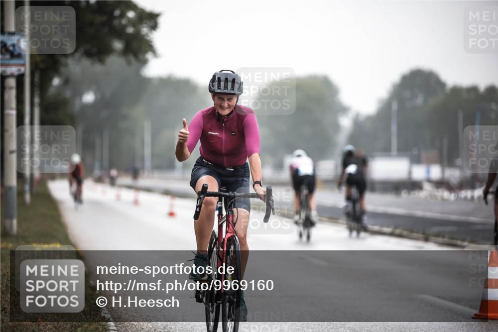 16.08.2026 - KN Förde Triathlon 2026 H.Heesch http://msf.ph/oto/9969160 16.08.2026 09:47:39 Radfahren 123, 146, 174, 261, 263 meine-sportfotos.de