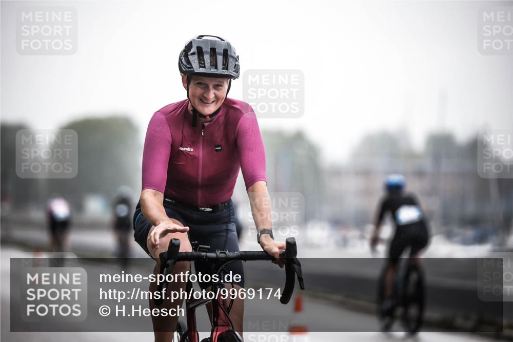 16.08.2026 - KN Förde Triathlon 2026 H.Heesch http://msf.ph/oto/9969174 16.08.2026 09:47:39 Radfahren 123, 146, 174, 261, 263 meine-sportfotos.de