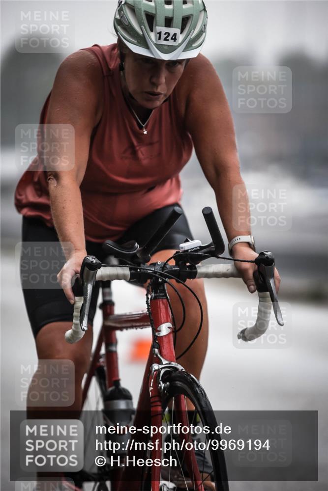 16.08.2026 - KN Förde Triathlon 2026 H.Heesch http://msf.ph/oto/9969194 16.08.2026 09:47:46 Radfahren 113, 123, 124 meine-sportfotos.de