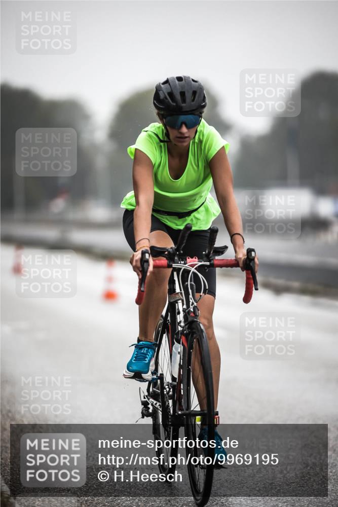 16.08.2026 - KN Förde Triathlon 2026 H.Heesch http://msf.ph/oto/9969195 16.08.2026 09:48:08 Radfahren 103, 110, 142, 197, 537 meine-sportfotos.de