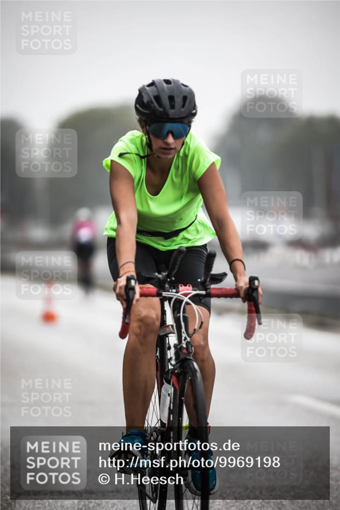 16.08.2026 - KN Förde Triathlon 2026 H.Heesch http://msf.ph/oto/9969198 16.08.2026 09:48:08 Radfahren 103, 110, 142, 197, 537 meine-sportfotos.de