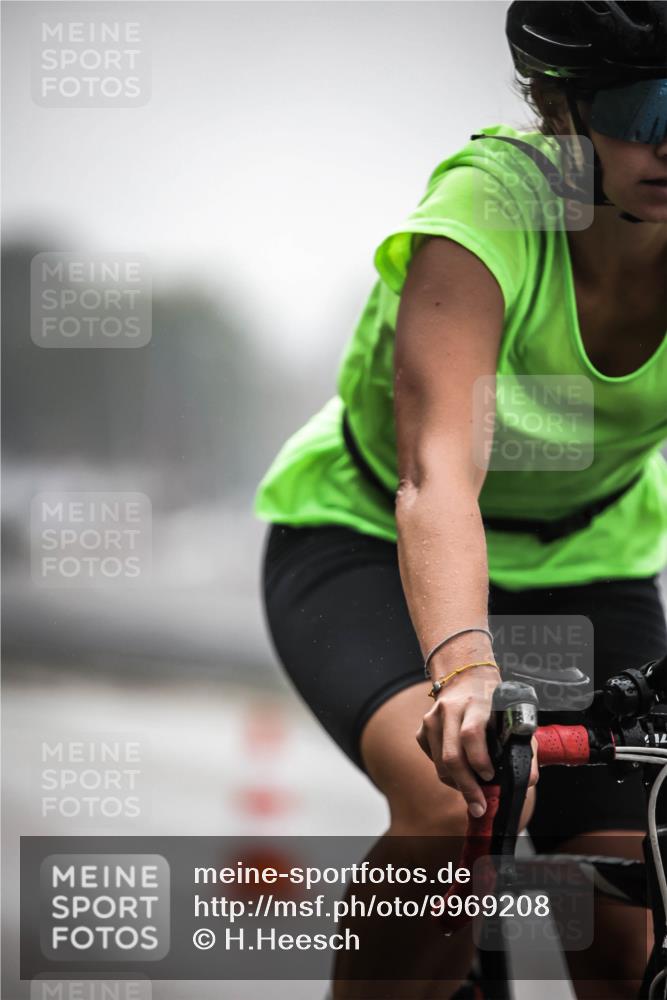 16.08.2026 - KN Förde Triathlon 2026 H.Heesch http://msf.ph/oto/9969208 16.08.2026 09:48:08 Radfahren 103, 110, 142, 197, 537 meine-sportfotos.de