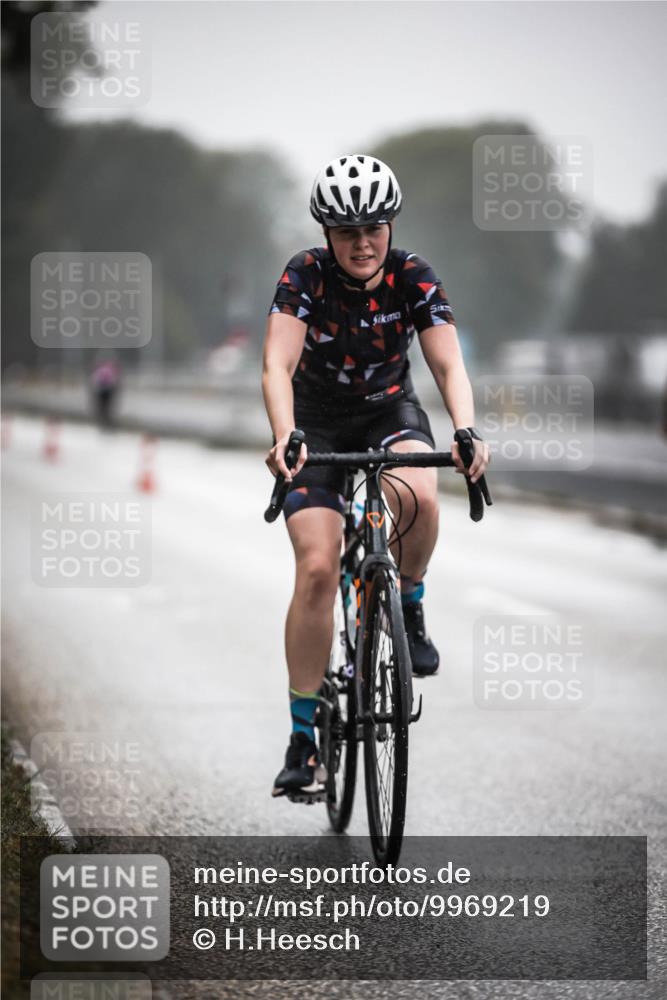 16.08.2026 - KN Förde Triathlon 2026 H.Heesch http://msf.ph/oto/9969219 16.08.2026 09:48:15 Radfahren 116, 246, 268 meine-sportfotos.de