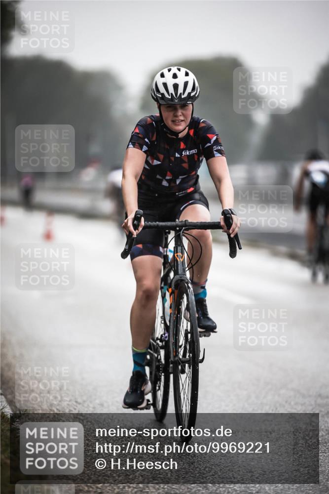 16.08.2026 - KN Förde Triathlon 2026 H.Heesch http://msf.ph/oto/9969221 16.08.2026 09:48:15 Radfahren 116, 246, 268 meine-sportfotos.de