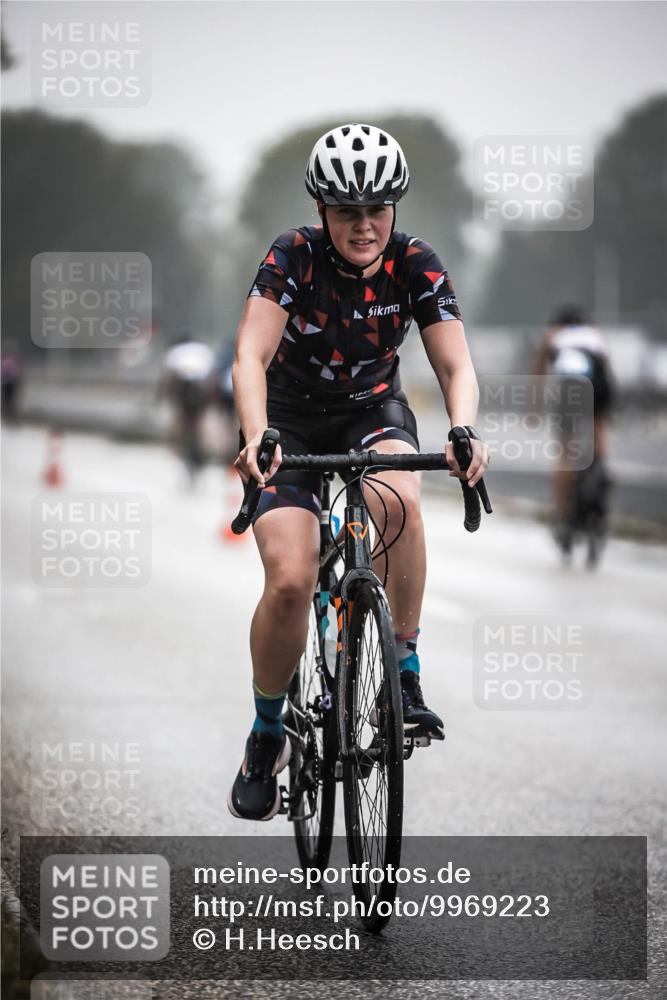 16.08.2026 - KN Förde Triathlon 2026 H.Heesch http://msf.ph/oto/9969223 16.08.2026 09:48:15 Radfahren 116, 246, 268 meine-sportfotos.de