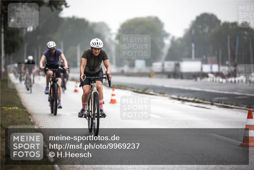 16.08.2026 - KN Förde Triathlon 2026 H.Heesch http://msf.ph/oto/9969237 16.08.2026 09:48:27 Radfahren 145, 153, 168, 195, 238, 252 meine-sportfotos.de