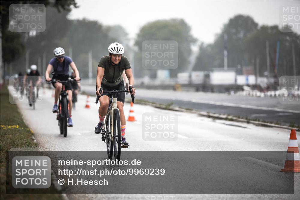 16.08.2026 - KN Förde Triathlon 2026 H.Heesch http://msf.ph/oto/9969239 16.08.2026 09:48:27 Radfahren 145, 153, 168, 195, 238, 252 meine-sportfotos.de