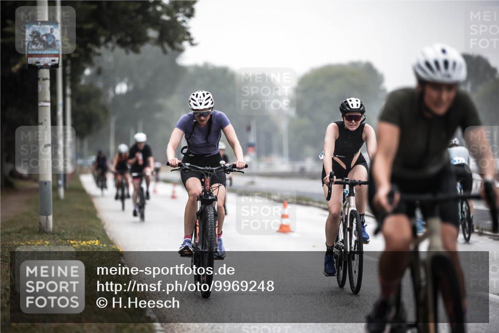 16.08.2026 - KN Förde Triathlon 2026 H.Heesch http://msf.ph/oto/9969248 16.08.2026 09:48:28 Radfahren 145, 153, 168, 195, 238, 250, 252 meine-sportfotos.de