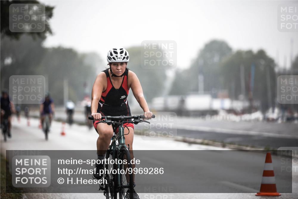 16.08.2026 - KN Förde Triathlon 2026 H.Heesch http://msf.ph/oto/9969286 16.08.2026 09:48:33 Radfahren 153, 168, 195, 225, 230, 243, 250, 252 meine-sportfotos.de