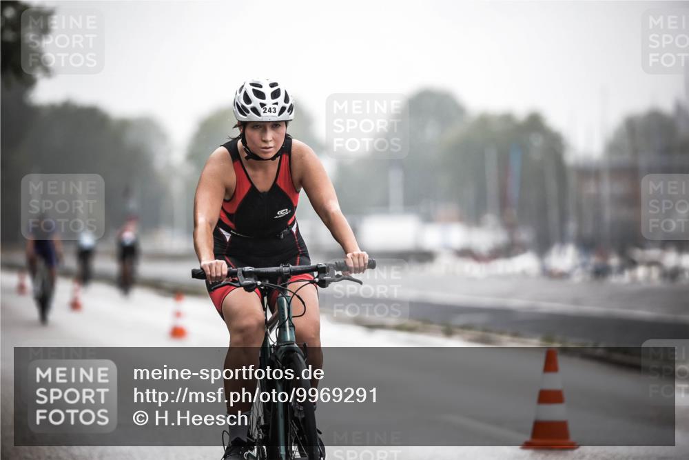 16.08.2026 - KN Förde Triathlon 2026 H.Heesch http://msf.ph/oto/9969291 16.08.2026 09:48:34 Radfahren 153, 168, 175, 188, 195, 225, 230, 243, 250 meine-sportfotos.de