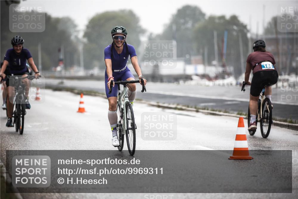 16.08.2026 - KN Förde Triathlon 2026 H.Heesch http://msf.ph/oto/9969311 16.08.2026 09:48:37 Radfahren 172, 175, 188, 225, 230, 243 meine-sportfotos.de