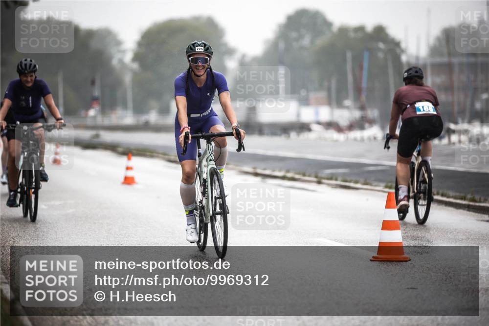 16.08.2026 - KN Förde Triathlon 2026 H.Heesch http://msf.ph/oto/9969312 16.08.2026 09:48:37 Radfahren 172, 175, 188, 225, 230, 243 meine-sportfotos.de