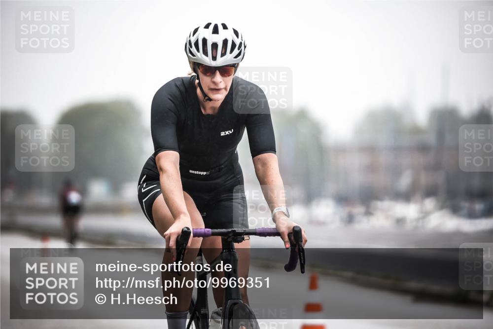 16.08.2026 - KN Förde Triathlon 2026 H.Heesch http://msf.ph/oto/9969351 16.08.2026 09:48:40 Radfahren 172, 175, 188, 225, 230 meine-sportfotos.de