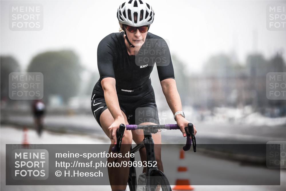 16.08.2026 - KN Förde Triathlon 2026 H.Heesch http://msf.ph/oto/9969352 16.08.2026 09:48:40 Radfahren 172, 175, 188, 225, 230 meine-sportfotos.de