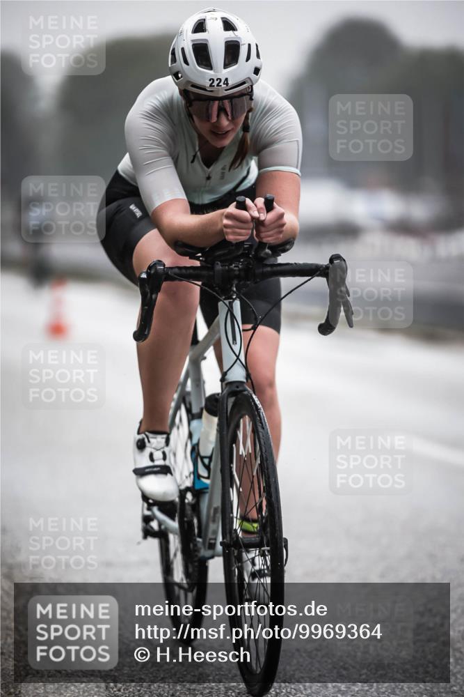 16.08.2026 - KN Förde Triathlon 2026 H.Heesch http://msf.ph/oto/9969364 16.08.2026 09:48:47 Radfahren 200, 201, 224 meine-sportfotos.de