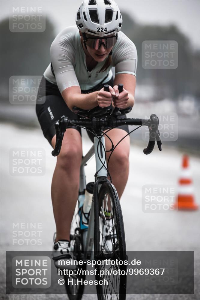 16.08.2026 - KN Förde Triathlon 2026 H.Heesch http://msf.ph/oto/9969367 16.08.2026 09:48:47 Radfahren 200, 201, 224 meine-sportfotos.de