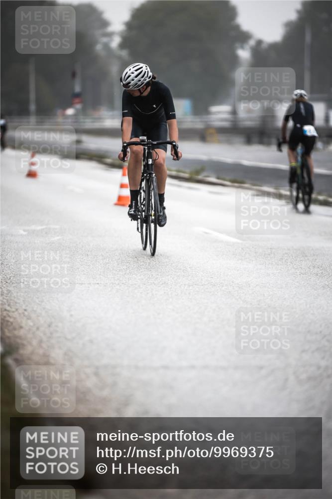 16.08.2026 - KN Förde Triathlon 2026 H.Heesch http://msf.ph/oto/9969375 16.08.2026 09:49:04 Radfahren 190, 198 meine-sportfotos.de
