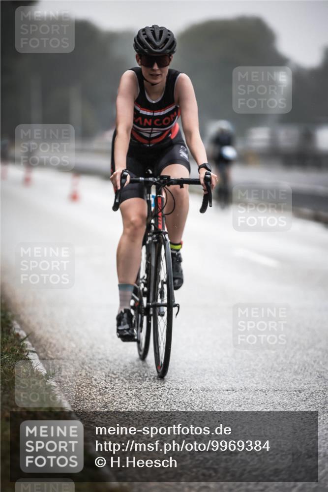 16.08.2026 - KN Förde Triathlon 2026 H.Heesch http://msf.ph/oto/9969384 16.08.2026 09:49:05 Radfahren 169, 190, 198 meine-sportfotos.de