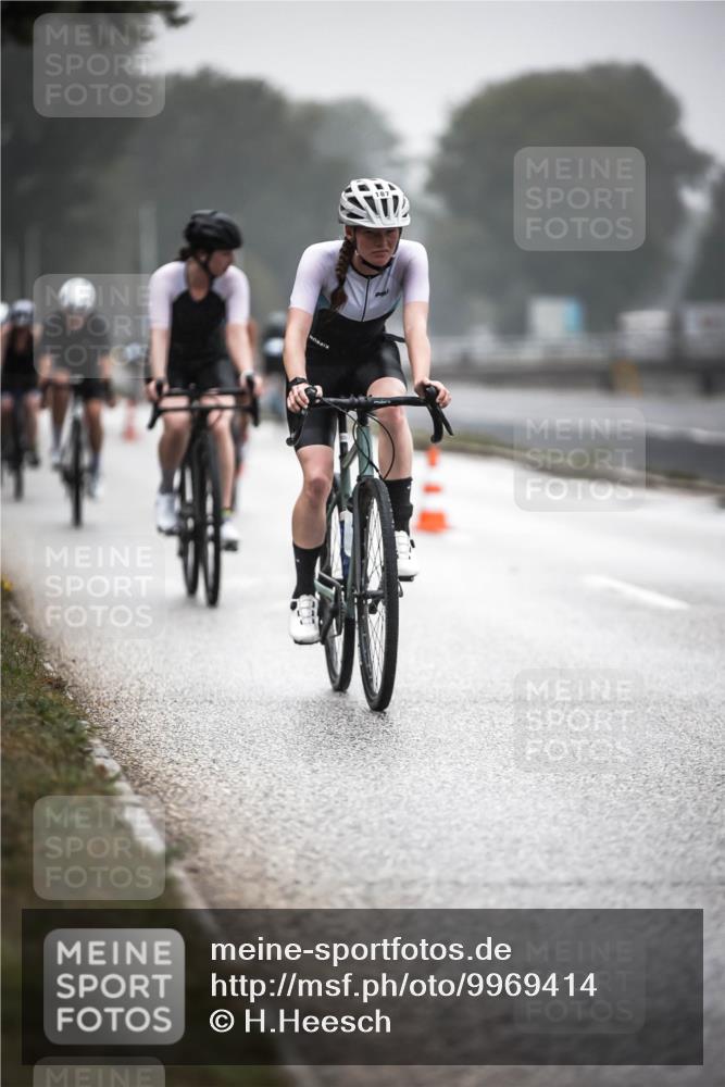 16.08.2026 - KN Förde Triathlon 2026 H.Heesch http://msf.ph/oto/9969414 16.08.2026 09:49:27 Radfahren 164, 178, 187, 189, 192, 253, 255 meine-sportfotos.de