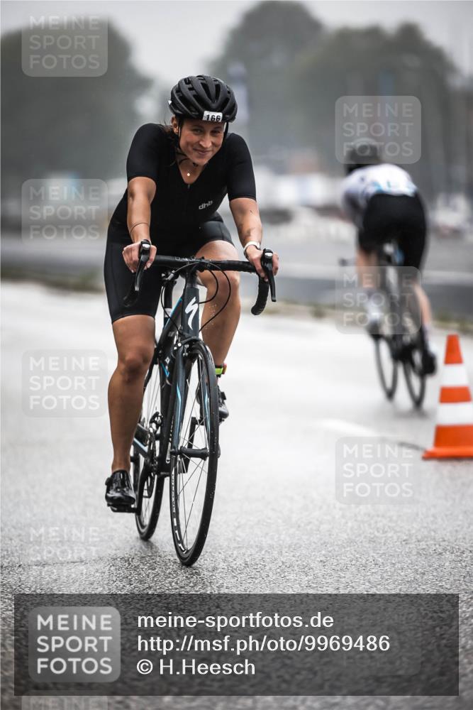 16.08.2026 - KN Förde Triathlon 2026 H.Heesch http://msf.ph/oto/9969486 16.08.2026 09:49:39 Radfahren 122, 159, 163, 166, 191, 265 meine-sportfotos.de