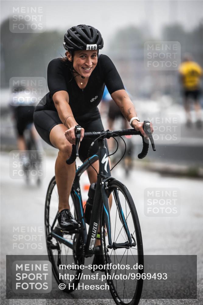 16.08.2026 - KN Förde Triathlon 2026 H.Heesch http://msf.ph/oto/9969493 16.08.2026 09:49:39 Radfahren 122, 159, 163, 166, 191, 265 meine-sportfotos.de
