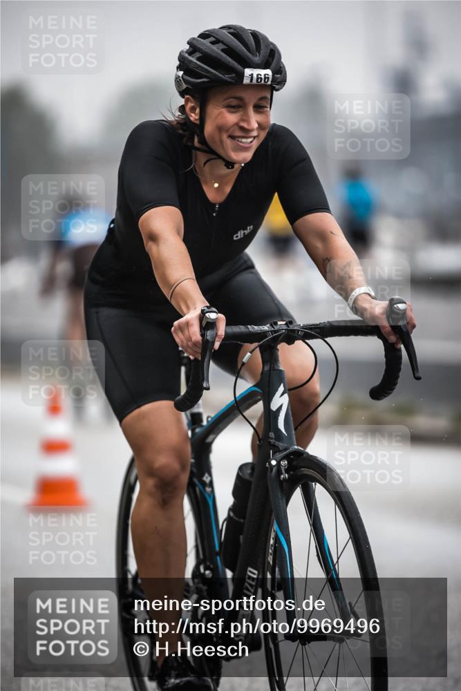 16.08.2026 - KN Förde Triathlon 2026 H.Heesch http://msf.ph/oto/9969496 16.08.2026 09:49:39 Radfahren 122, 159, 163, 166, 191, 265 meine-sportfotos.de