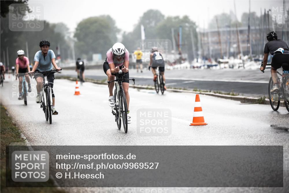 16.08.2026 - KN Förde Triathlon 2026 H.Heesch http://msf.ph/oto/9969527 16.08.2026 09:49:52 Radfahren 236, 244 meine-sportfotos.de