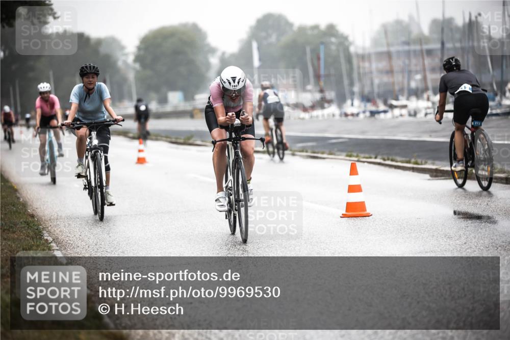 16.08.2026 - KN Förde Triathlon 2026 H.Heesch http://msf.ph/oto/9969530 16.08.2026 09:49:52 Radfahren 236, 244 meine-sportfotos.de