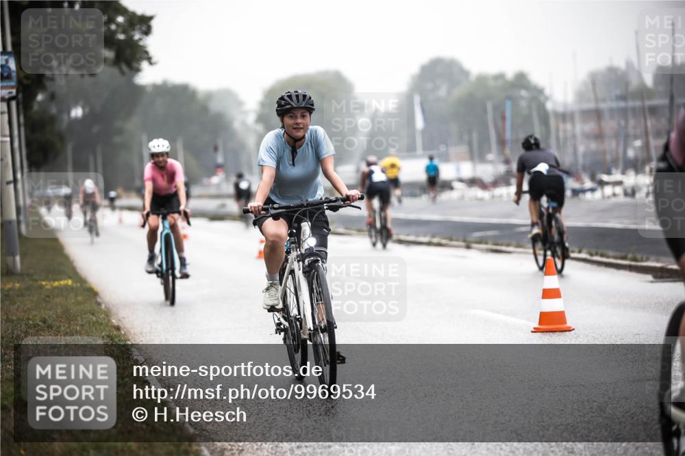 16.08.2026 - KN Förde Triathlon 2026 H.Heesch http://msf.ph/oto/9969534 16.08.2026 09:49:52 Radfahren 236, 244 meine-sportfotos.de