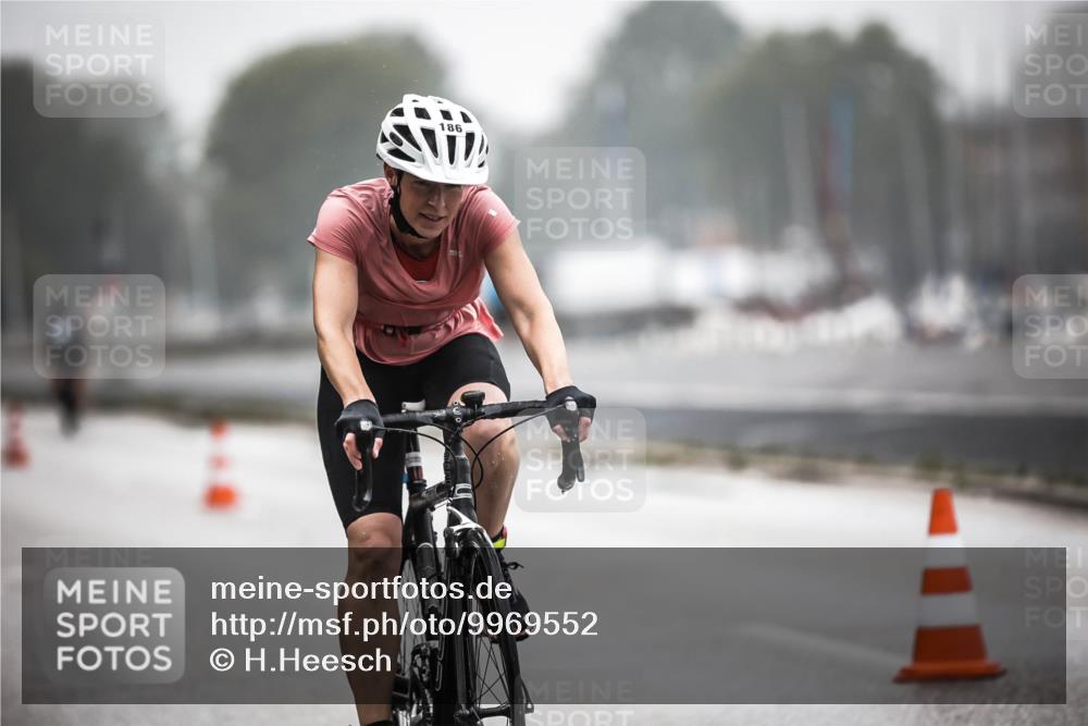 16.08.2026 - KN Förde Triathlon 2026 H.Heesch http://msf.ph/oto/9969552 16.08.2026 09:49:58 Radfahren 117, 186, 244 meine-sportfotos.de