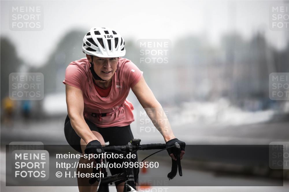 16.08.2026 - KN Förde Triathlon 2026 H.Heesch http://msf.ph/oto/9969560 16.08.2026 09:49:58 Radfahren 117, 186, 244 meine-sportfotos.de