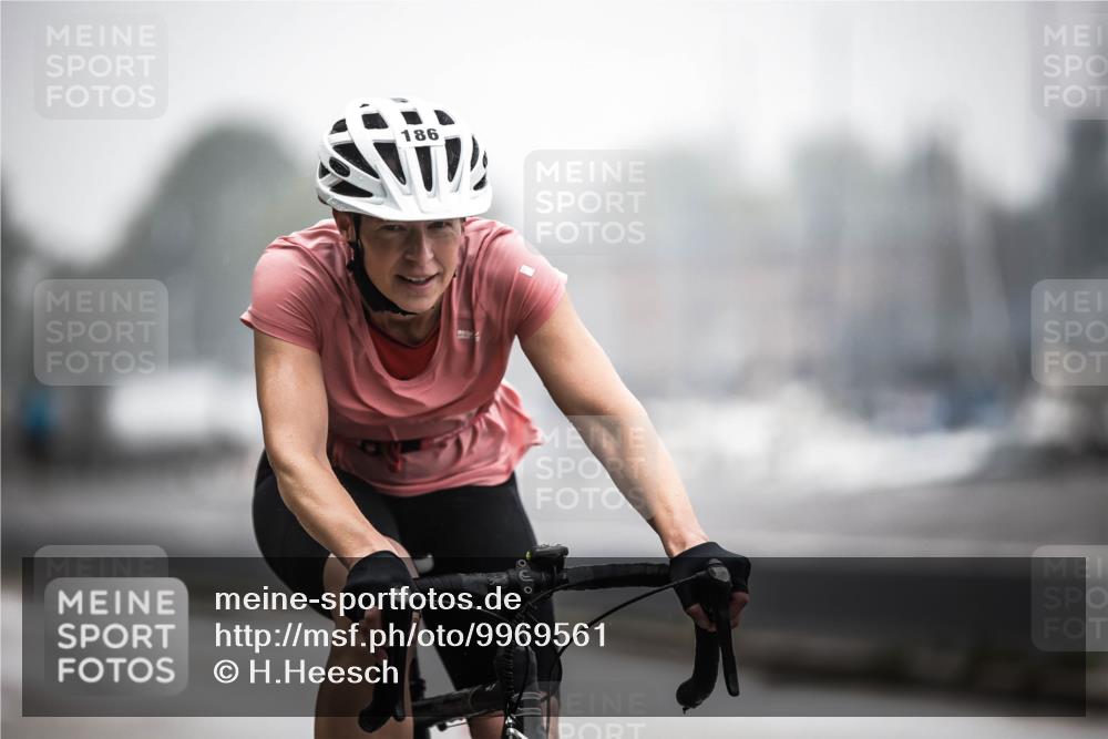 16.08.2026 - KN Förde Triathlon 2026 H.Heesch http://msf.ph/oto/9969561 16.08.2026 09:49:58 Radfahren 117, 186, 244 meine-sportfotos.de