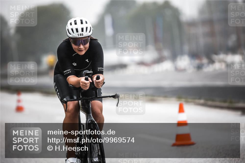 16.08.2026 - KN Förde Triathlon 2026 H.Heesch http://msf.ph/oto/9969574 16.08.2026 09:50:02 Radfahren 117, 139 meine-sportfotos.de