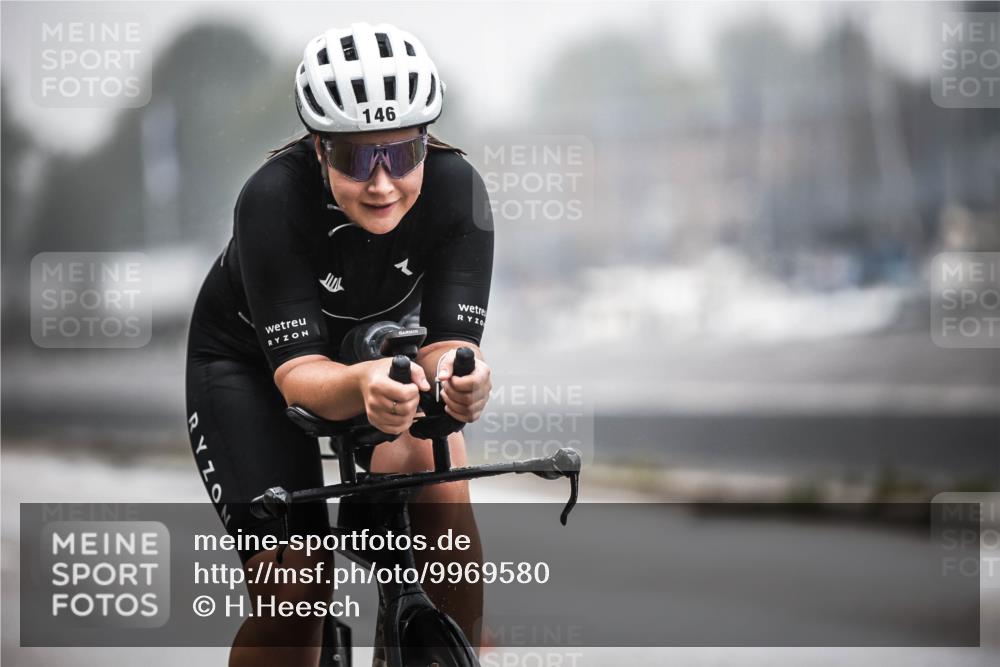 16.08.2026 - KN Förde Triathlon 2026 H.Heesch http://msf.ph/oto/9969580 16.08.2026 09:50:02 Radfahren 117, 139 meine-sportfotos.de