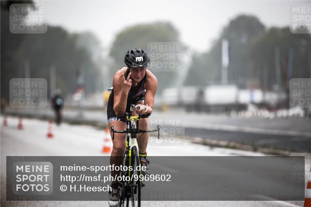16.08.2026 - KN Förde Triathlon 2026 H.Heesch http://msf.ph/oto/9969602 16.08.2026 09:50:12 Radfahren 138, 156, 242 meine-sportfotos.de