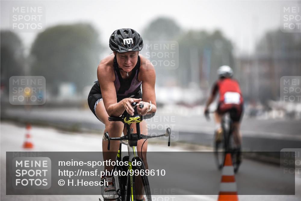 16.08.2026 - KN Förde Triathlon 2026 H.Heesch http://msf.ph/oto/9969610 16.08.2026 09:50:13 Radfahren 138, 156, 194, 242 meine-sportfotos.de