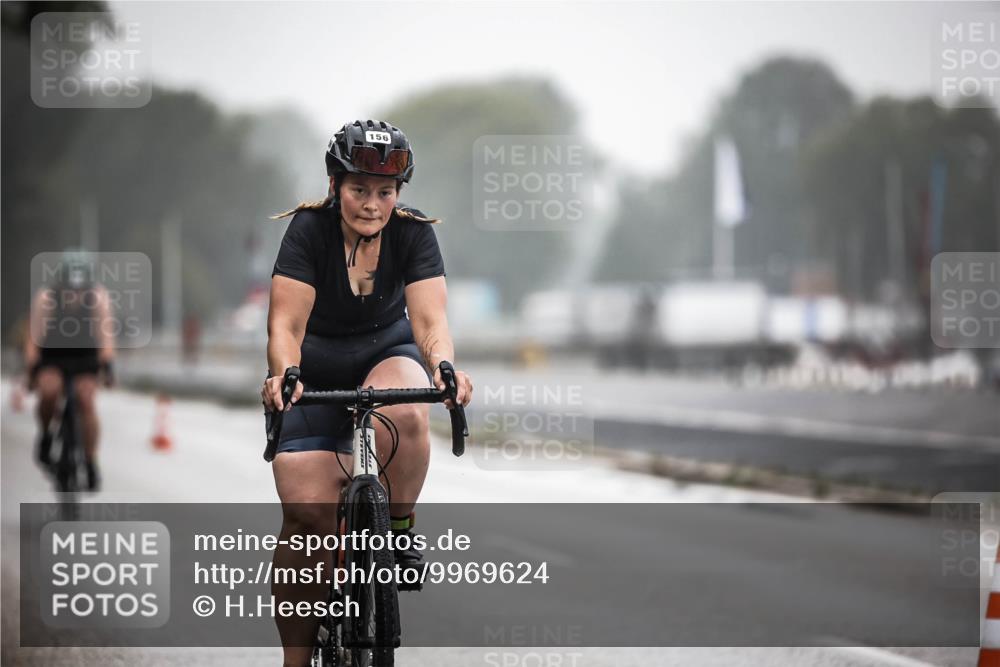 16.08.2026 - KN Förde Triathlon 2026 H.Heesch http://msf.ph/oto/9969624 16.08.2026 09:50:17 Radfahren 156, 174, 194, 239 meine-sportfotos.de