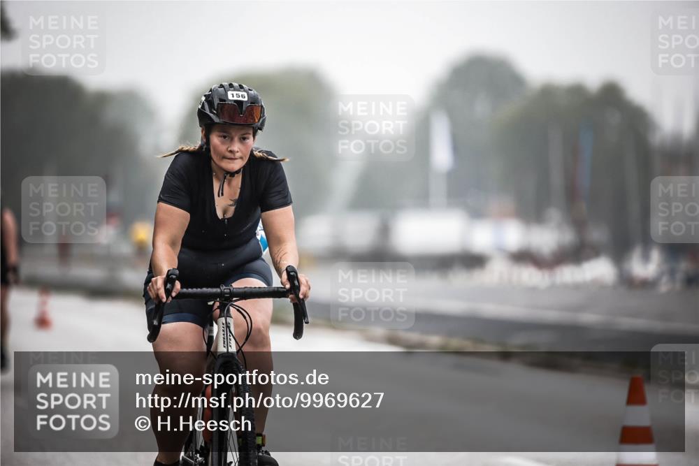 16.08.2026 - KN Förde Triathlon 2026 H.Heesch http://msf.ph/oto/9969627 16.08.2026 09:50:17 Radfahren 156, 174, 194, 239 meine-sportfotos.de