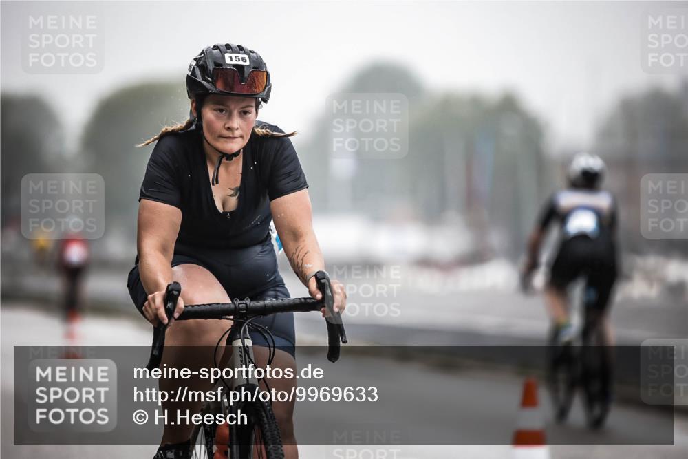 16.08.2026 - KN Förde Triathlon 2026 H.Heesch http://msf.ph/oto/9969633 16.08.2026 09:50:17 Radfahren 156, 174, 194, 239 meine-sportfotos.de
