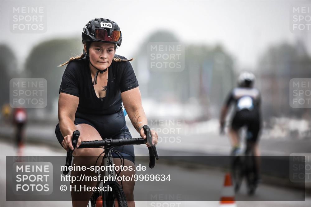 16.08.2026 - KN Förde Triathlon 2026 H.Heesch http://msf.ph/oto/9969634 16.08.2026 09:50:17 Radfahren 156, 174, 194, 239 meine-sportfotos.de