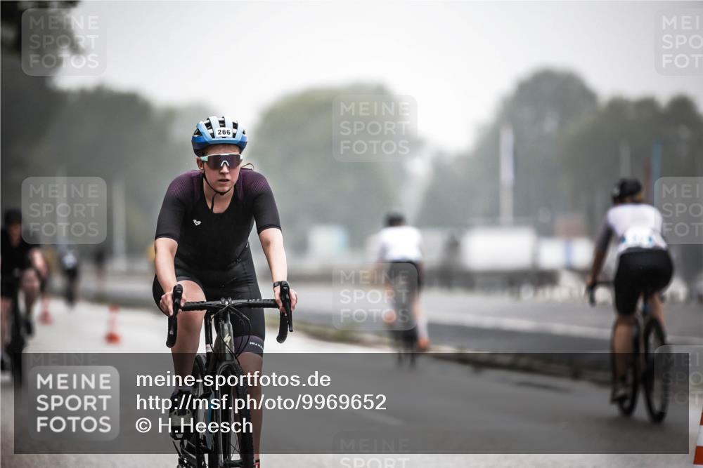 16.08.2026 - KN Förde Triathlon 2026 H.Heesch http://msf.ph/oto/9969652 16.08.2026 09:50:27 Radfahren 171, 180, 233, 263, 266 meine-sportfotos.de