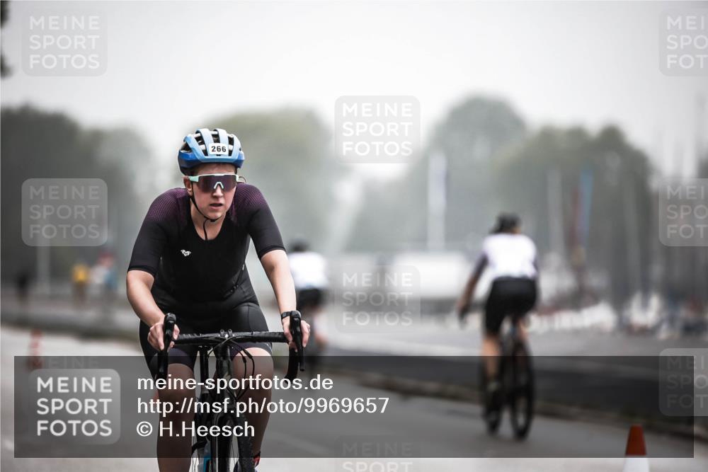 16.08.2026 - KN Förde Triathlon 2026 H.Heesch http://msf.ph/oto/9969657 16.08.2026 09:50:27 Radfahren 171, 180, 233, 263, 266 meine-sportfotos.de