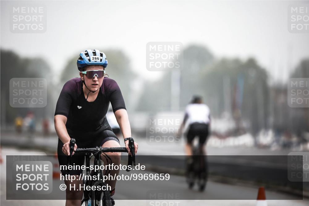 16.08.2026 - KN Förde Triathlon 2026 H.Heesch http://msf.ph/oto/9969659 16.08.2026 09:50:27 Radfahren 171, 180, 233, 263, 266 meine-sportfotos.de