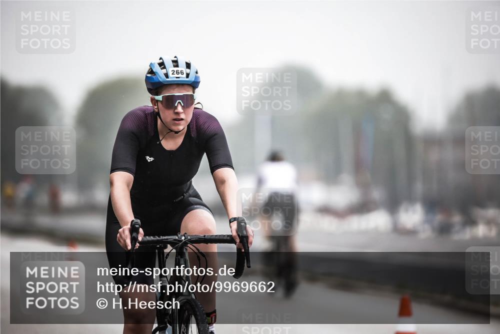 16.08.2026 - KN Förde Triathlon 2026 H.Heesch http://msf.ph/oto/9969662 16.08.2026 09:50:27 Radfahren 171, 180, 233, 263, 266 meine-sportfotos.de
