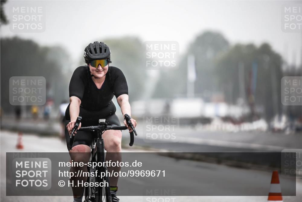 16.08.2026 - KN Förde Triathlon 2026 H.Heesch http://msf.ph/oto/9969671 16.08.2026 09:50:29 Radfahren 171, 180, 233, 234, 263, 266 meine-sportfotos.de