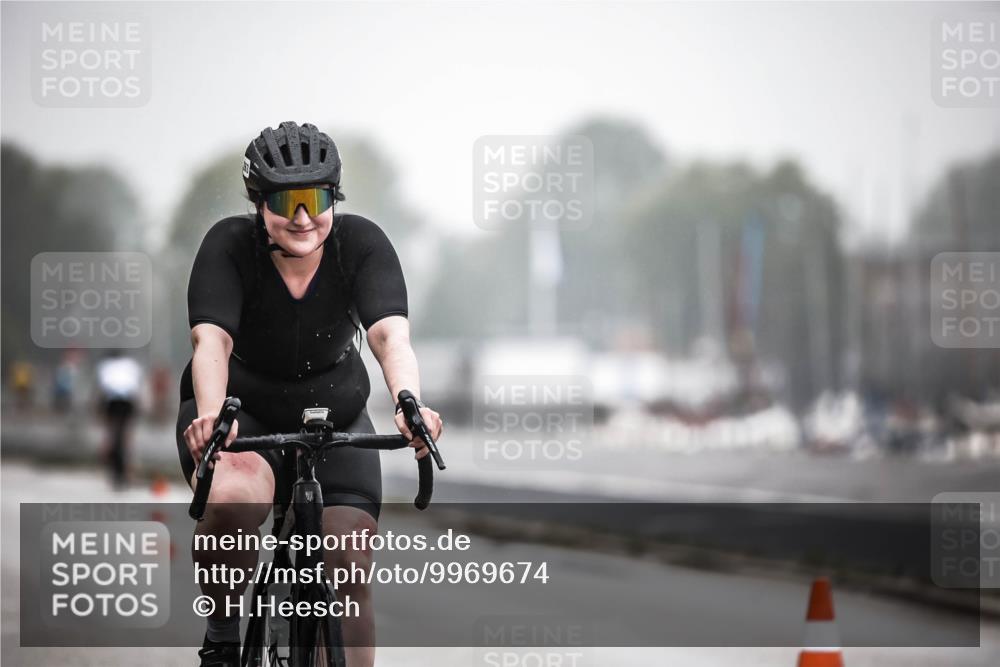 16.08.2026 - KN Förde Triathlon 2026 H.Heesch http://msf.ph/oto/9969674 16.08.2026 09:50:29 Radfahren 171, 180, 233, 234, 263, 266 meine-sportfotos.de