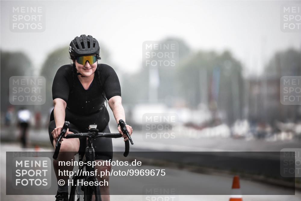 16.08.2026 - KN Förde Triathlon 2026 H.Heesch http://msf.ph/oto/9969675 16.08.2026 09:50:30 Radfahren 171, 180, 233, 234, 263, 266 meine-sportfotos.de