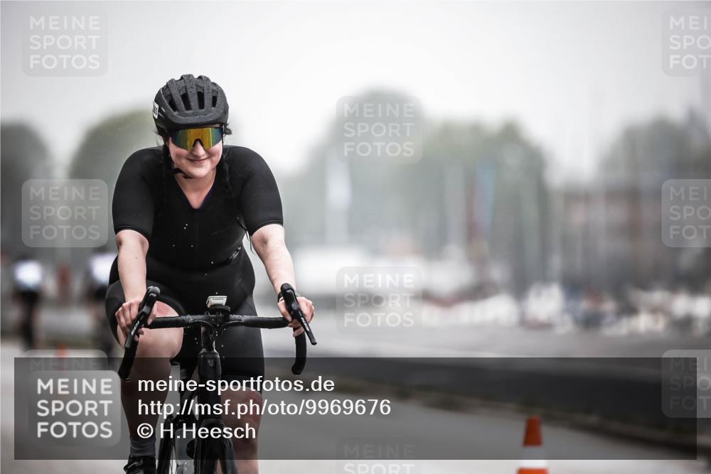 16.08.2026 - KN Förde Triathlon 2026 H.Heesch http://msf.ph/oto/9969676 16.08.2026 09:50:30 Radfahren 171, 180, 233, 234, 263, 266 meine-sportfotos.de