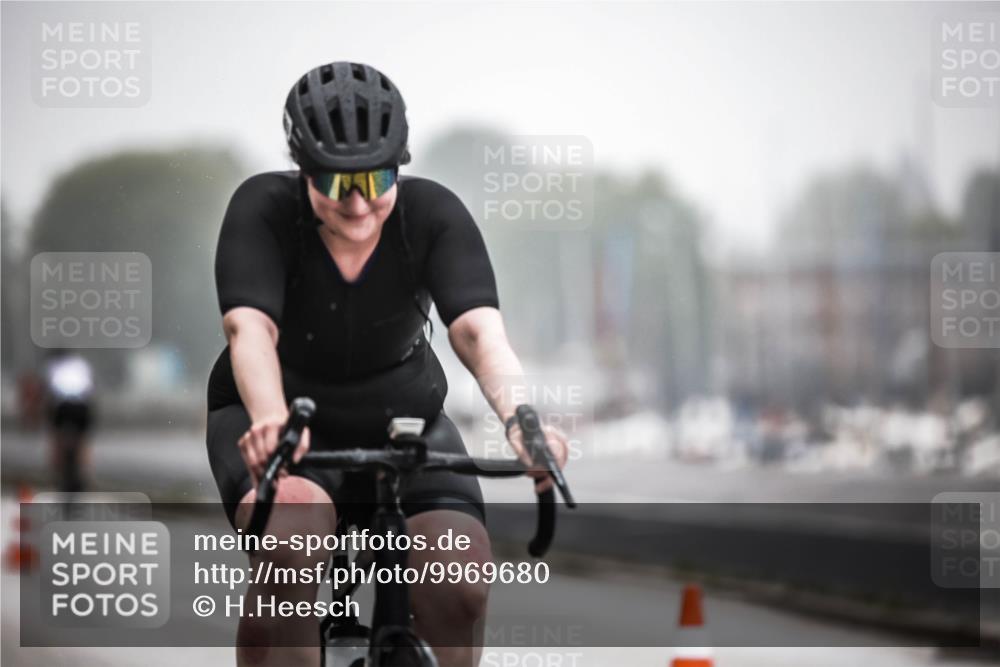 16.08.2026 - KN Förde Triathlon 2026 H.Heesch http://msf.ph/oto/9969680 16.08.2026 09:50:30 Radfahren 171, 180, 233, 234, 263, 266 meine-sportfotos.de