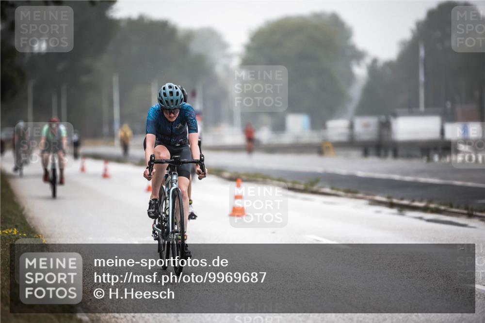 16.08.2026 - KN Förde Triathlon 2026 H.Heesch http://msf.ph/oto/9969687 16.08.2026 09:50:32 Radfahren 123, 171, 233, 234, 263 meine-sportfotos.de